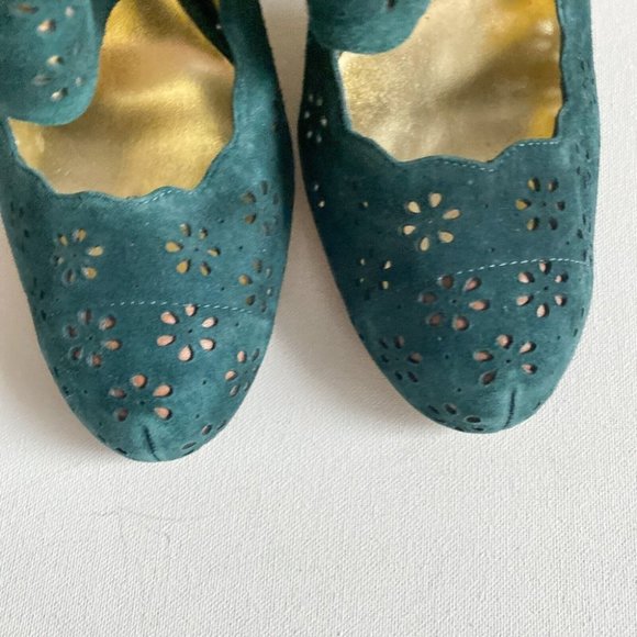 Brand NEW Hale Bob Emerald Green Leather Laser Cut MAry JAne High Heels 9.5M - Picture 3 of 7